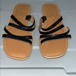 Beach by Matisse Black and Tan snakeskin Sandals size 9 EUC
